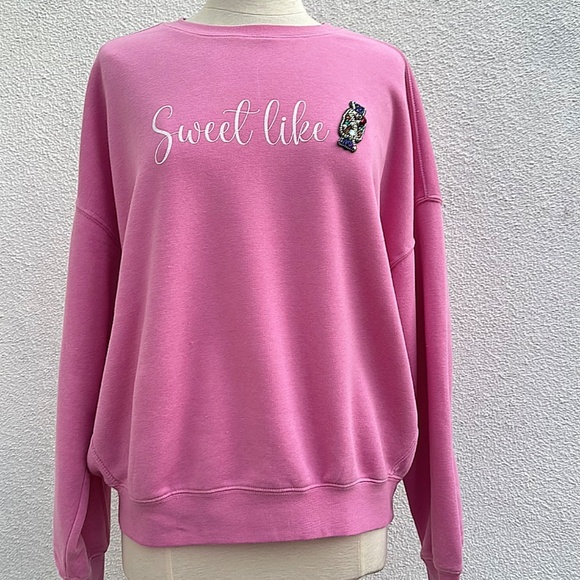 Pink "Sweet Like Candy" Glitter Graphic Sweatshirt w/Candy Charm | Size S (NWT) - Picture 4 of 4